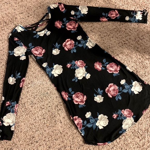 Shirt/ Dress - Picture 1 of 1